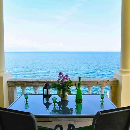 Apartment Carissima-Direct On Sea, Lovran-Opatija Dış mekan fotoğraf